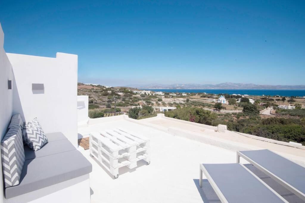 Isterni Sunny Studio W.Breathtaking Naxos Views In Isterniアパートメント エクステリア 写真